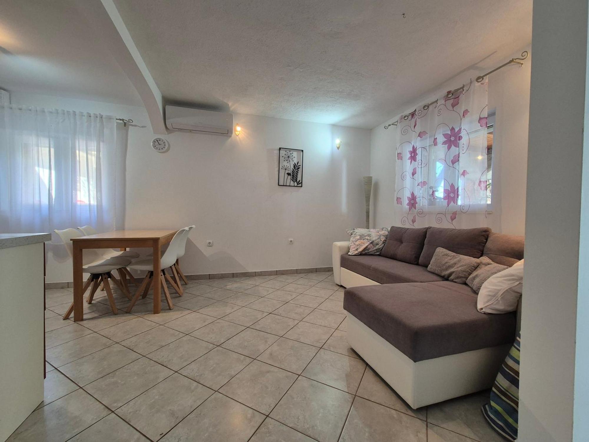 Apartment Zavala 8774B イェルサ エクステリア 写真